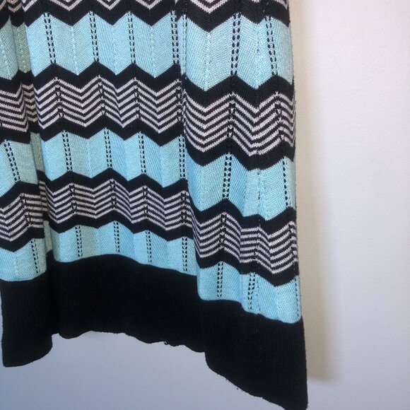 ULTRA SOFT KNIT DRESS SZ SMALL - Picture 3 of 6